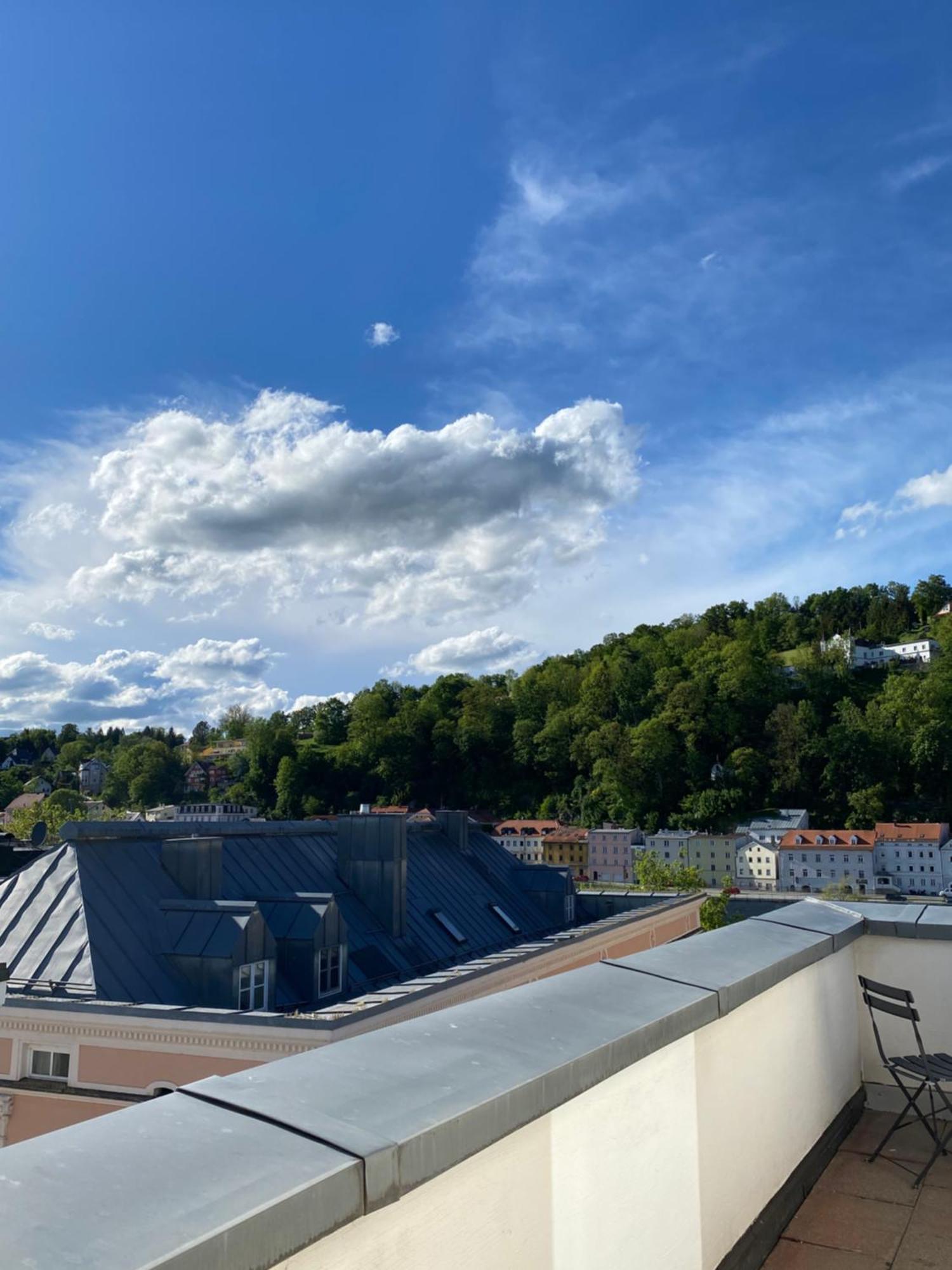 Penthouse - Zentral Und Genial Apartment Passau Exterior foto