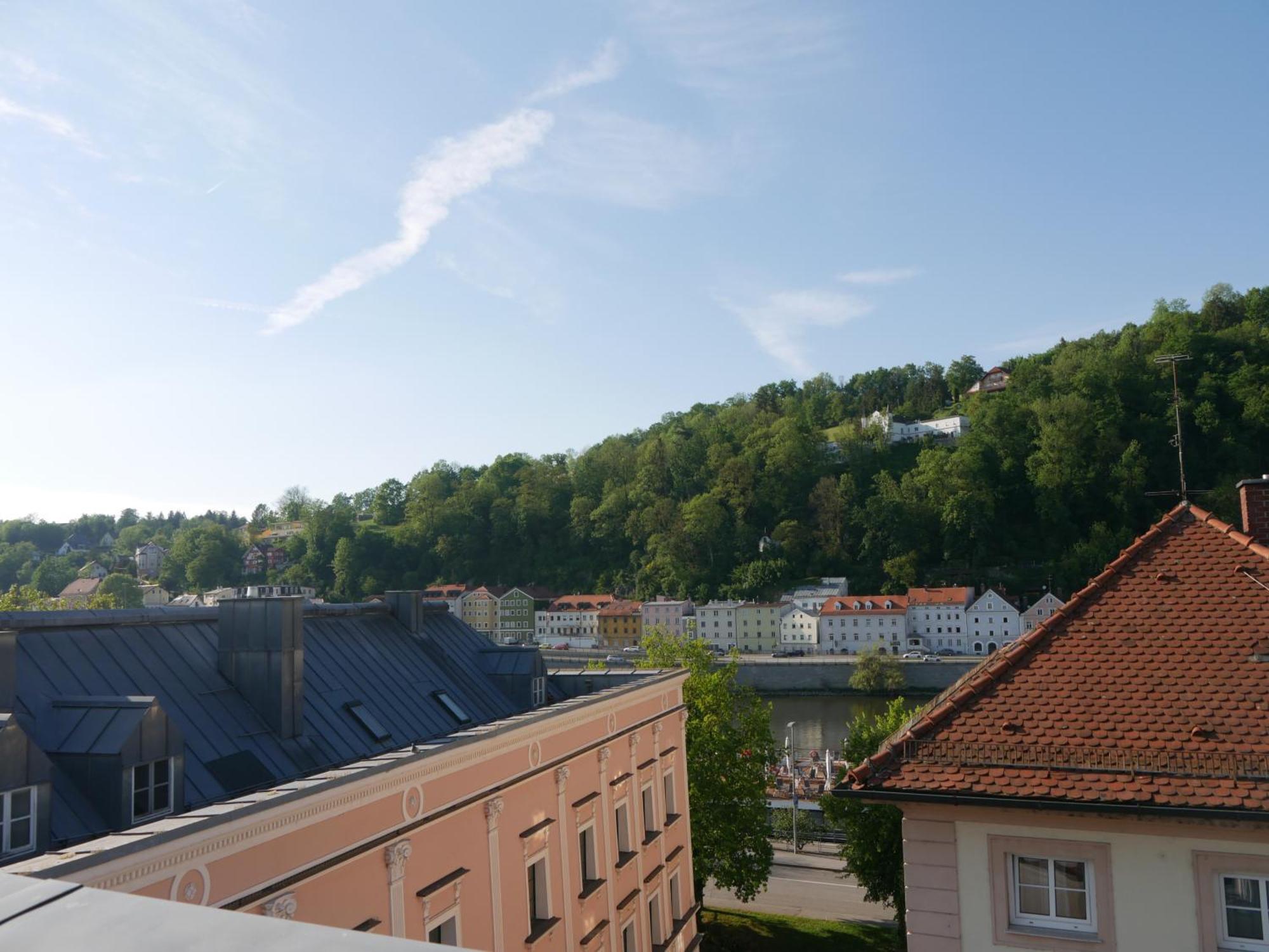 Penthouse - Zentral Und Genial Apartment Passau Exterior foto